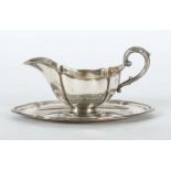 Kleine Sauciere auf Presentoir Wilkens