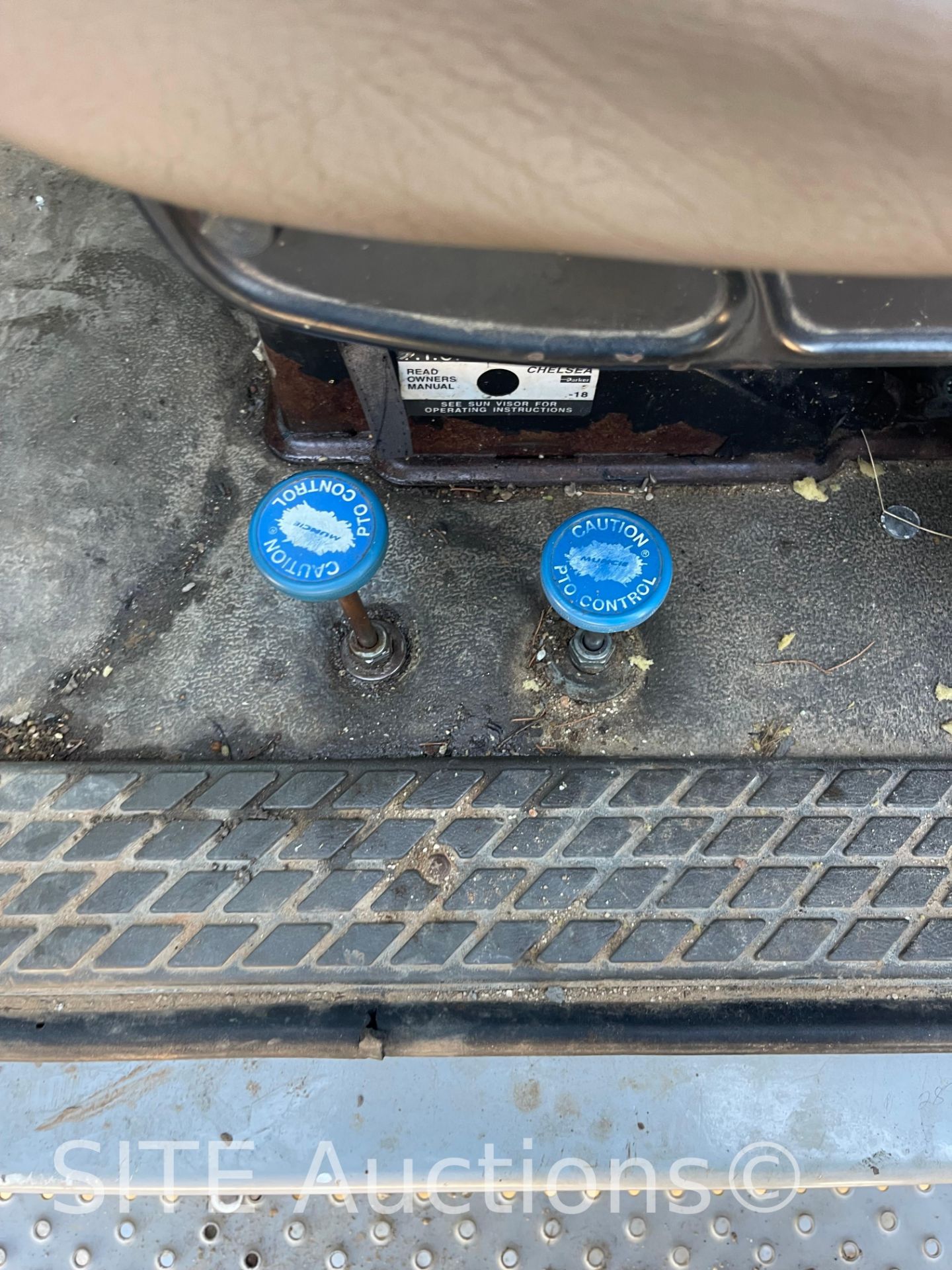 2004 Sterling Acterra S/A Wireline Truck - Image 33 of 44