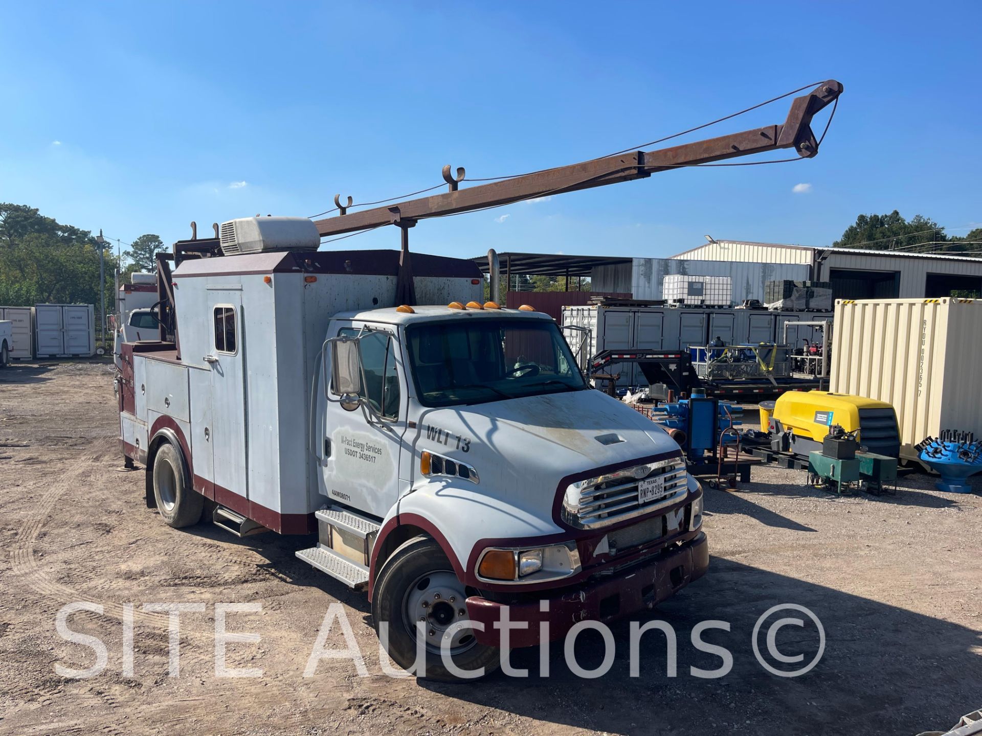 2004 Sterling Acterra S/A Wireline Truck - Image 3 of 44