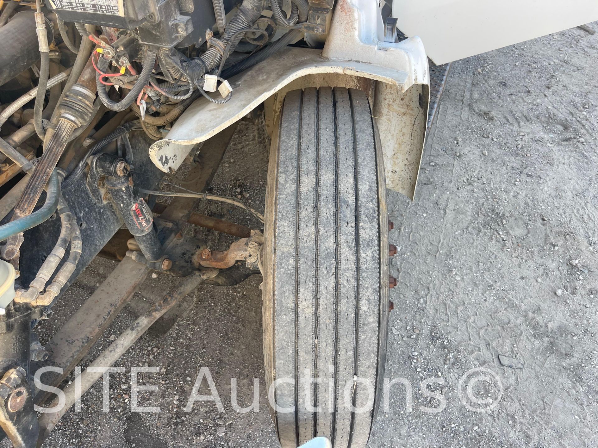 2006 Sterling Acterra S/A Wireline Truck - Image 16 of 50