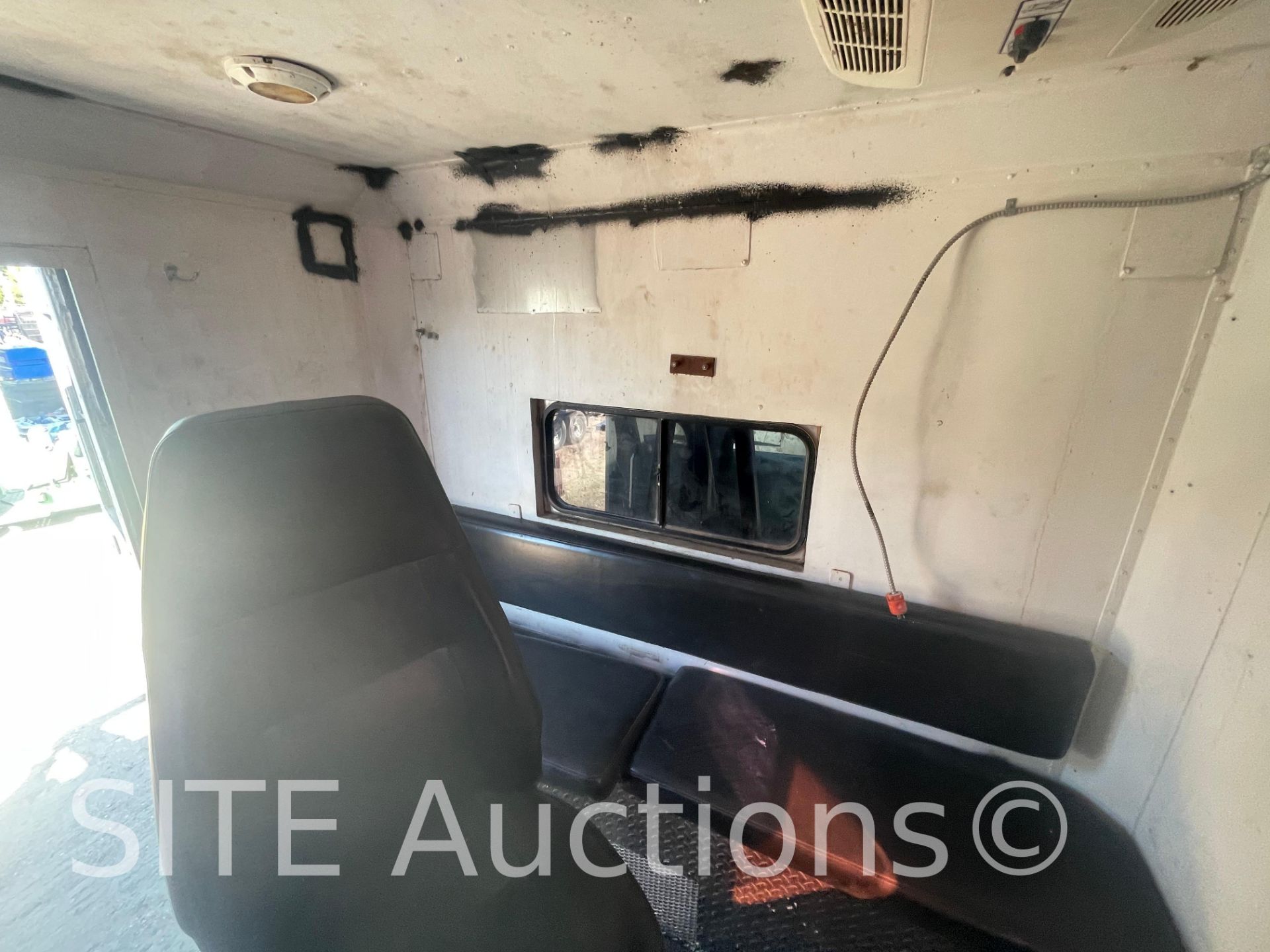 2006 Sterling Acterra S/A Wireline Truck - Image 44 of 50