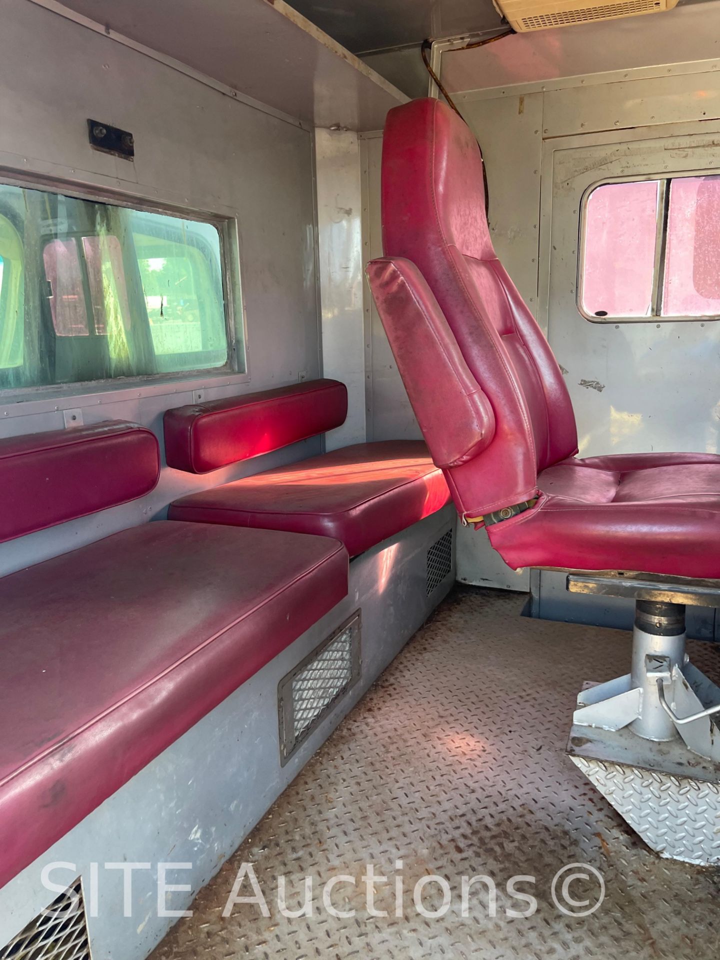 2004 Sterling Acterra S/A Wireline Truck - Image 30 of 44