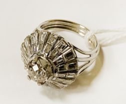 18CT WHITE GOLD RING - CENTRAL STONE APPROX 1CARAT WITH BAGUETTE DIAMONDS APPROX 1.75 CARATS.