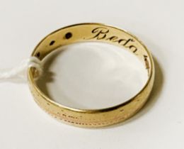 14CT GOLD RING - SIZE N - APPROX 2.3 GRAMS