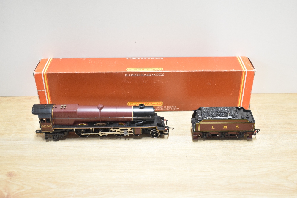 A Hornby 00 gauge R050 LMS 4-6-2 The Princess Royal Loco & Tender 6200, in original box with inner - Image 2 of 2