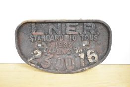 A cast LNER Wagon Plate no 230076 Standard 10 Tons 1938 Darlington, width 28cm