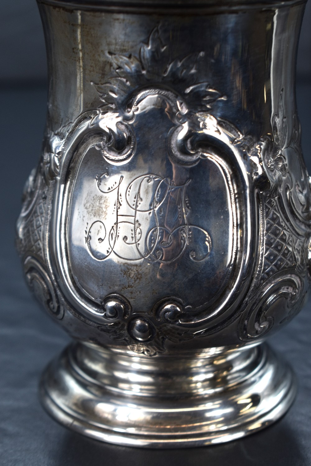 A Victorian silver tankard, of traditional bulbous form having a slightly flared rim, scroll handle, - Image 4 of 5