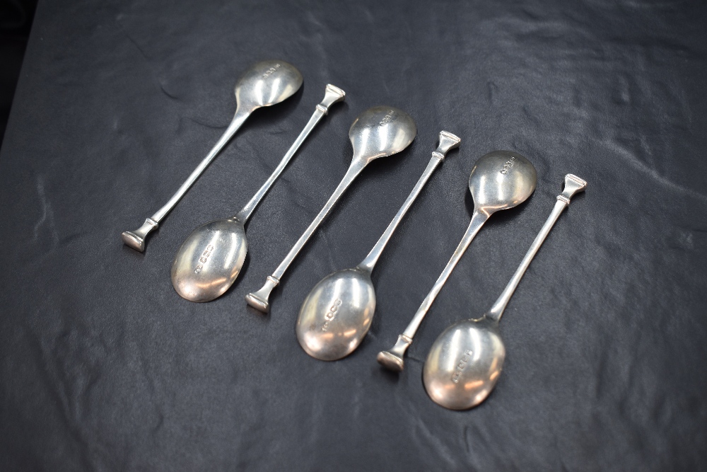 A cased set of six George VI silver teaspoons, having rectangular step moulded terminals, marks - Image 2 of 4