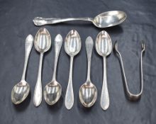 A set of six George V silver Hanoverian style pattern teaspoons, having engraved thread and 'O'