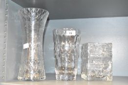 An unusual cut and engraved crystal vase, etched depicting a Chinese landscape, h25cm, sold together
