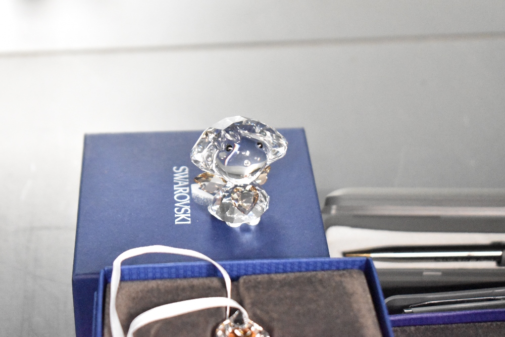 A group of Swarovski jewellery, to include broaches and earrings ect - Image 2 of 3