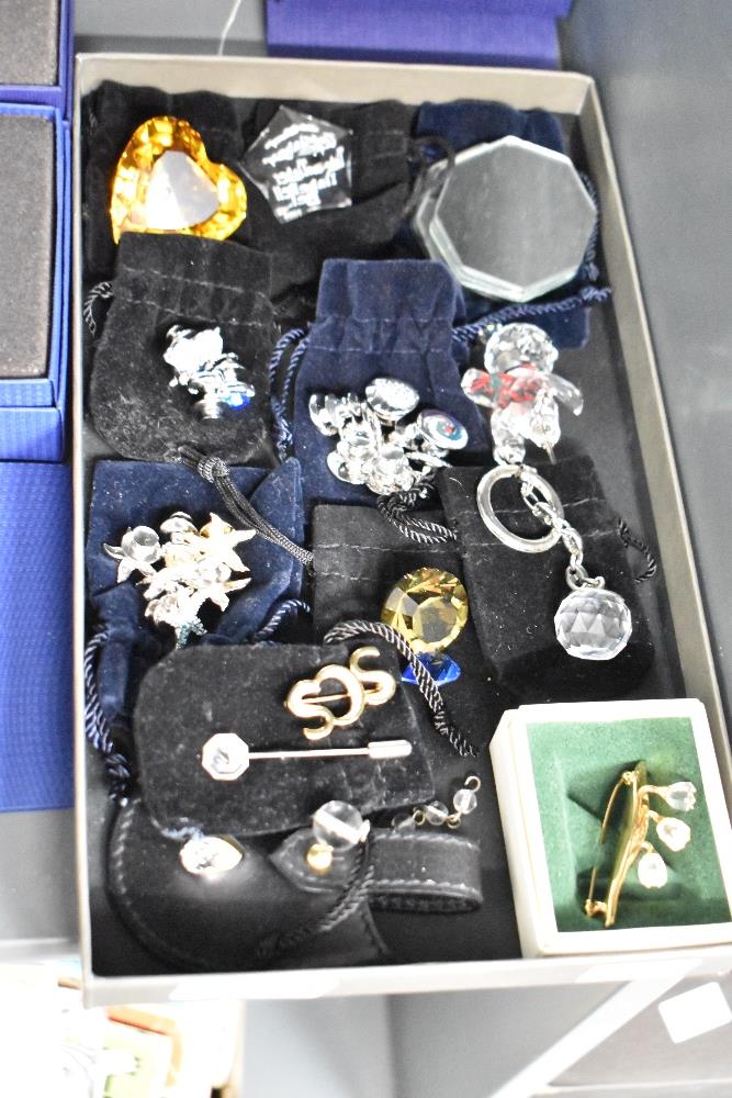 A group of Swarovski jewellery, to include broaches and earrings ect - Image 3 of 3
