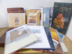 AUSTRALIA, 17 x YEAR BOOKS/SOUVENIR BOOKS ITEMS TO 2007 Tub with plenty of year books, or special
