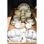 A Broadhurst Potteries part tea service designed by Kathie Winkle in the Rushstone pattern (19) sold