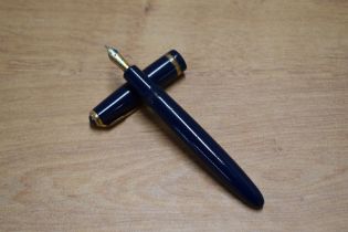 A Parker Duofold aerometric fill fountain pen in Blue with broad decorative cap band having Parker