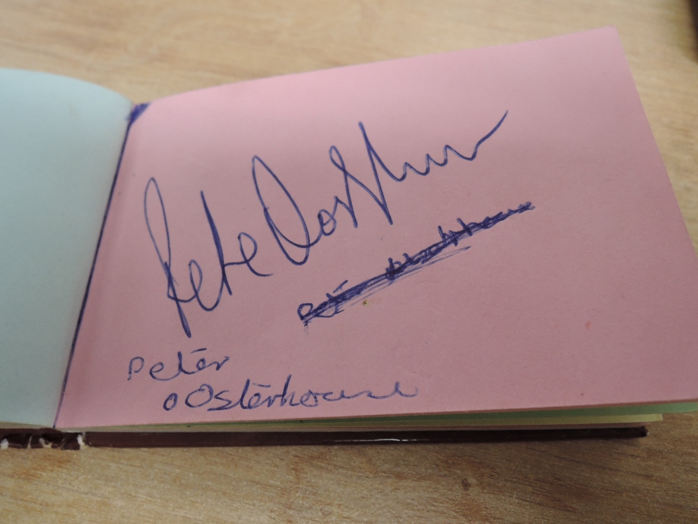 Golf Players Autograph Album, including Gary Nickolas, Seve Ballesteros, John Morgan, ED Sneed, Nick - Image 25 of 31