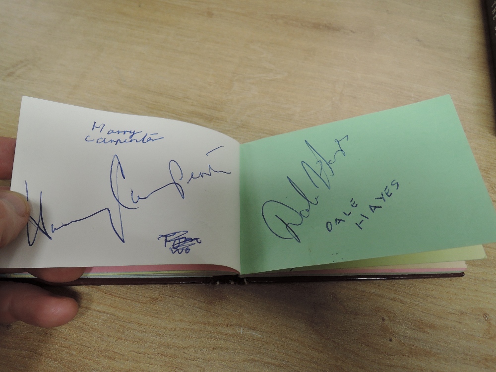 Golf Players Autograph Album, including Gary Nickolas, Seve Ballesteros, John Morgan, ED Sneed, Nick - Image 27 of 31