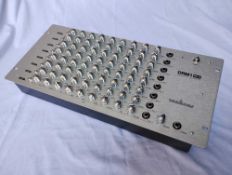 Vermona DRM MKIII De Luxe Version - De Luxe version with polished metal knobs.