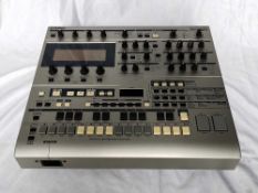Yamaha RS7000 Sampler Production Studio CONDITION REPORT: Powers on and plays