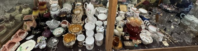 An extensive lot including a Shelley part coffee set, other part tea sets, carnival glass,