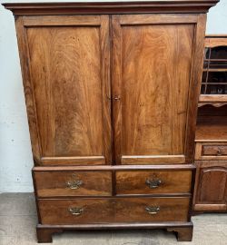 Monthly General sale, Ceramics, Glass, Paintings, Furniture, Clocks, Works of Art, Books, Sporting Memorabilia