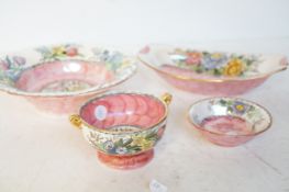 4 Pieces of mailing pottery