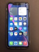 iPhone XR 64GB - Cracked back, front screen few li