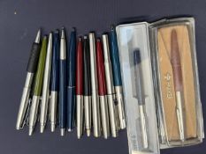 Collection of 14 Parker pens, ballpoint & fountain