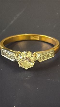 Antiques, collectables, Jewellery, Watches & others. Timed Auction