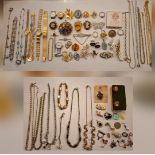 A quantity of vintage costume jewellery, watches and small collectables to include a Sarah