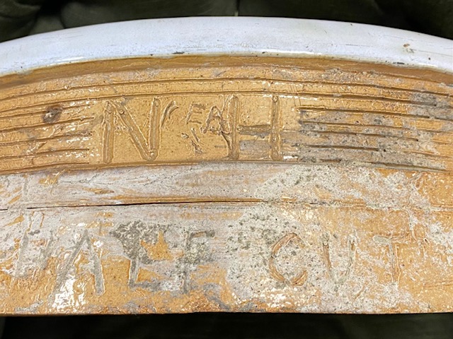 A large and unusual 19th Century Doulton Lambeth Queen Victoria Relief Roundel - Image 2 of 2