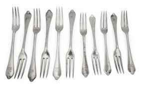 Late Victorian silver dog nose pattern three pronged table and dessert forks