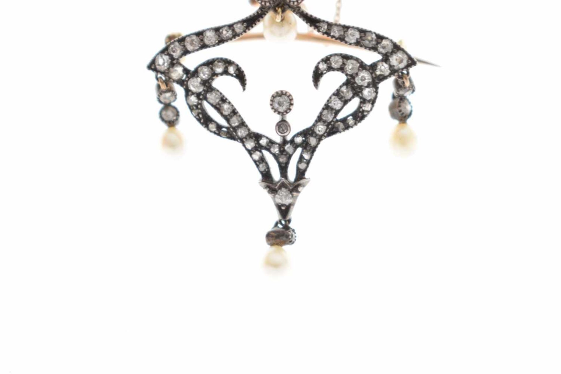 Art Nouveau early 20th century diamond and pearl brooch - Image 3 of 9