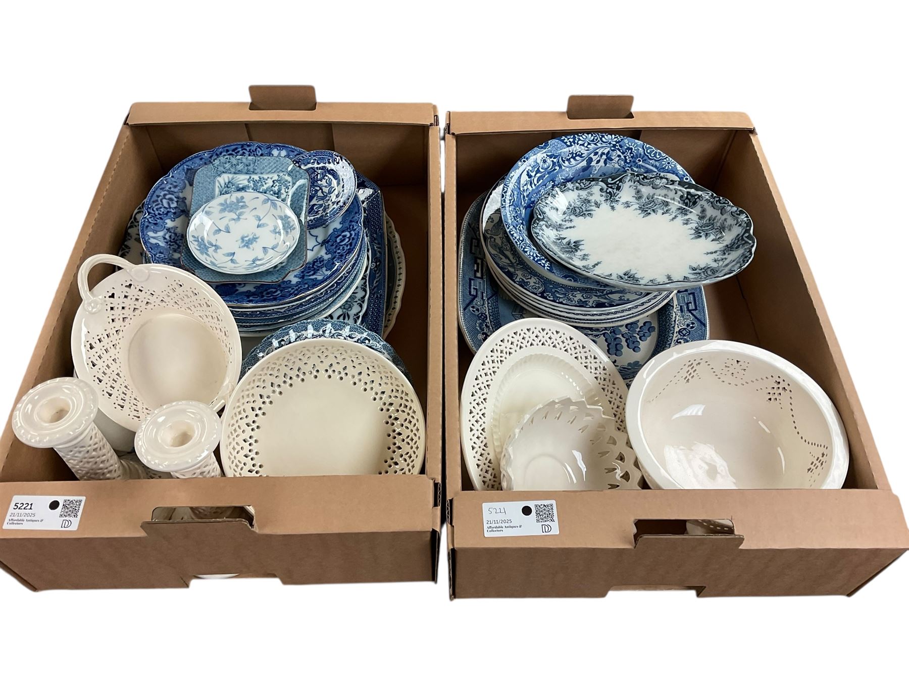 Collection of blue and white ceramics including Spode Italian pattern