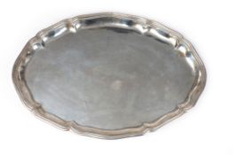 Plateau en argent de forme baroque