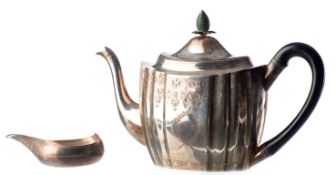 Travail anglais fin XVIIIe - Ensemble en argent sterling