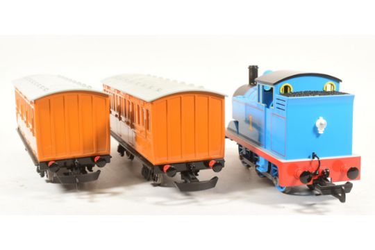 MODEL RAILWAY – BACHMANN THOMAS THE TANK ENGINE G SCALE MODEL SET - Image 9 of 10