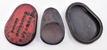 20TH CENTURY QIANLONG MARK PEAR SHAPE CASED INK STONE 乾隆款砚台连盒