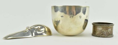 COLLECTION OF THREE HALLMARKED SILVER ITEMS