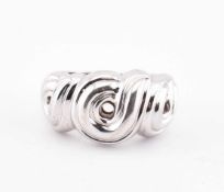 18CT WHITE GOLD BOUCHERON RING