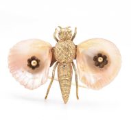 19TH CENTURY 15CT GOLD & SHELL BUTTERFLY BROOCH PIN