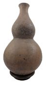 CHINESE NEOLITHIC POTTERY DOUBLE GOURD VASE 仰韶文化 陶葫芦