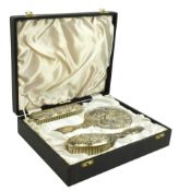 CASED QUEEN ELIZABETH II HALLMARKED SILVER DRESSING TABLE SET