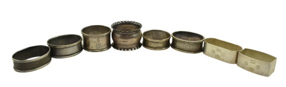 COLLECTION OF 8 HALLMARKED SILVER NAPKIN RINGS
