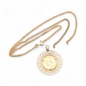 1918 GEORGE V HALF SOVEREIGN PENDANT & CHAIN