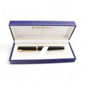 CASED WATERMAN OF PARIS FOUNTAIN PEN IN PRESENTATION CASE