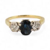 GOOD SAPPHIRE & SAPPHIRE & DIAMOND THREE STONE RING
