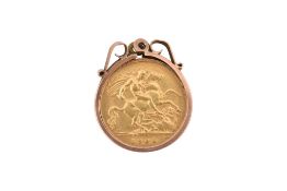 1906 MOUNTED HALF SOVEREIGN PENDANT