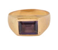 18CT GOLD & AMETHYST RING