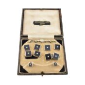 CASED SET OF 9CT GOLD ONYX & PEARL CUFFLINKS & BUTTON STUDS